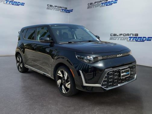 Fusion Black 2023 Kia Soul GT-Line