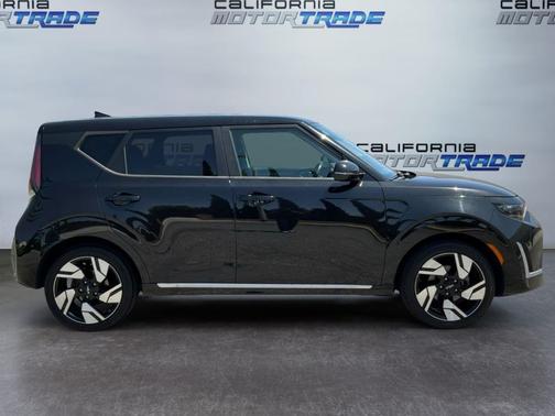 Fusion Black 2023 Kia Soul GT-Line