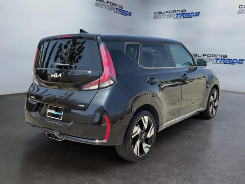 Fusion Black 2023 Kia Soul GT-Line