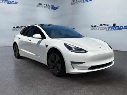 Solid Black 2021 Tesla Model 3 Standard Range Plus