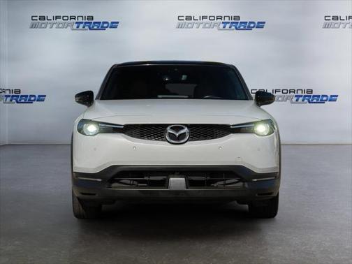 2022 Mazda MX-30 Premium Plus