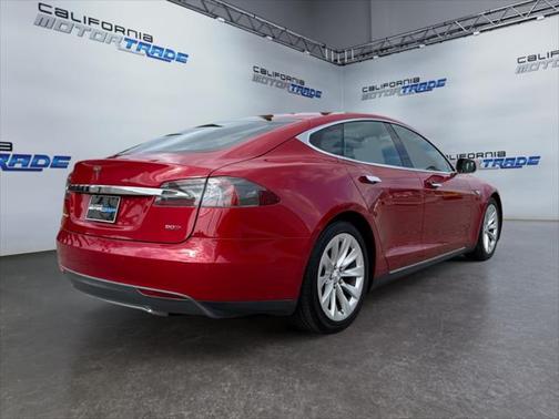 2016 Tesla Model S 90D
