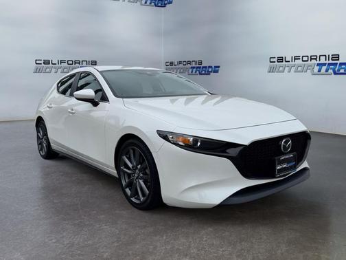 Snowflake White Pearl Mica 2019 Mazda Mazda3 AWD w/Preferred Package