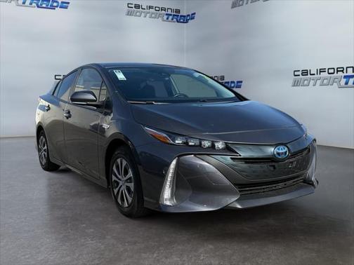 2021 Toyota Prius Prime LE