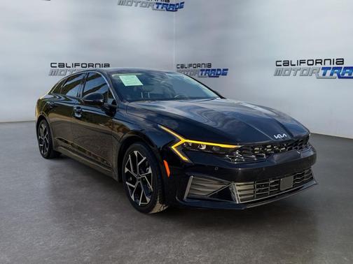 2025 Kia K5 EX
