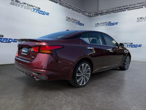 2023 Nissan Altima 2.5 SL