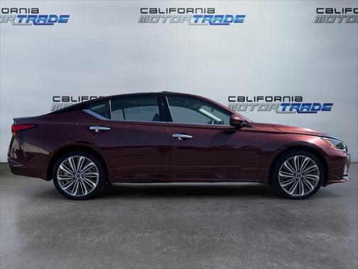 2023 Nissan Altima 2.5 SL