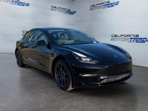 2023 Tesla Model 3 Standard Range
