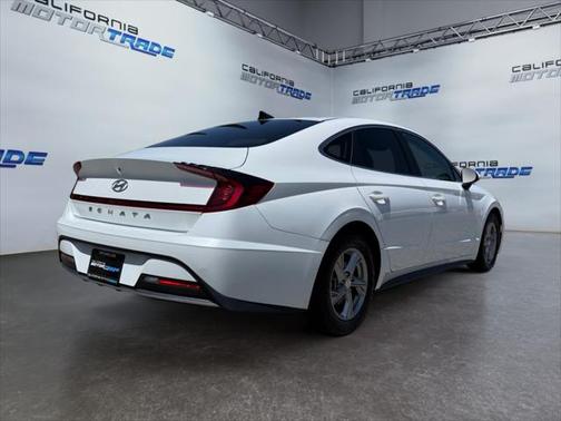 2021 Hyundai SONATA SE