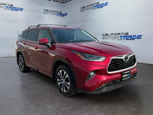 Ruby Flare Pearl 2021 Toyota Highlander XLE