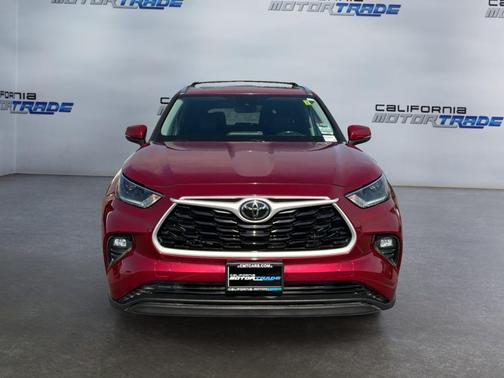 Ruby Flare Pearl 2021 Toyota Highlander XLE