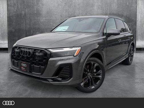 2025 Audi Q7 55 Premium Plus