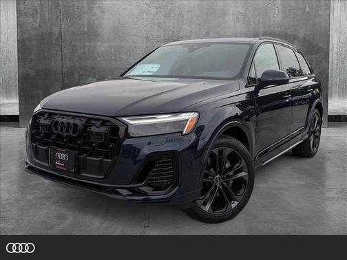 2025 Audi Q7 55 Premium Plus