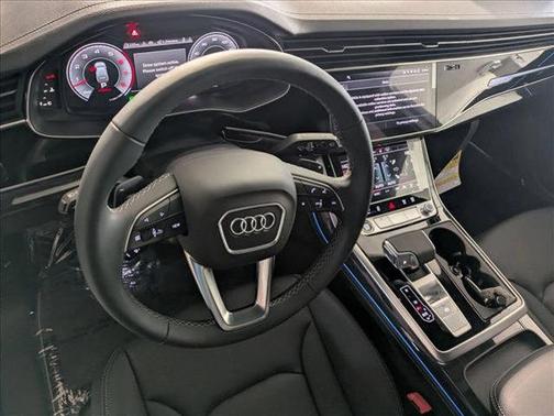 2026 Audi Q7 55 Premium Plus