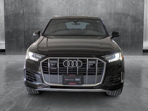 2023 Audi Q7 55 Premium