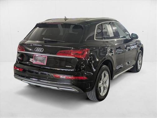 2023 Audi Q5 40 Premium