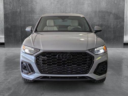2022 Audi Q5 45 S line Premium Plus