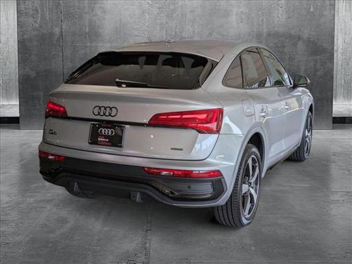 2022 Audi Q5 45 S line Premium Plus