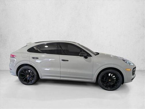 2022 Porsche Cayenne Turbo