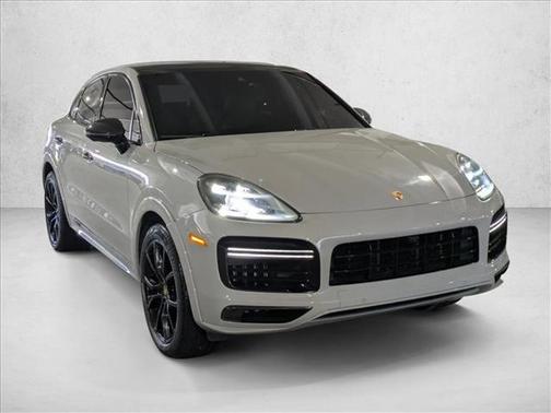 2022 Porsche Cayenne Turbo