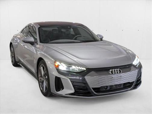 2022 Audi e-tron GT Premium Plus