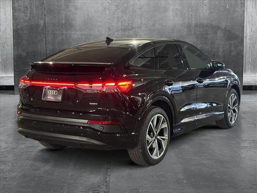 2025 Audi Q4 e-tron Sportback Premium 55 quattro