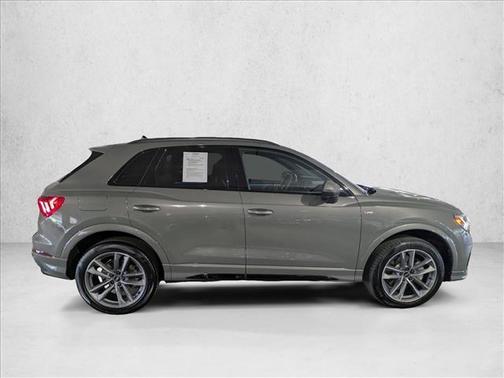 2024 Audi Q3 45 S line Premium Plus