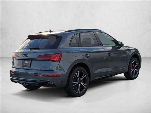 2025 Audi Q5 45 S line Premium Plus