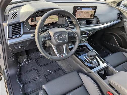 2025 Audi Q5 45 S line Premium Plus