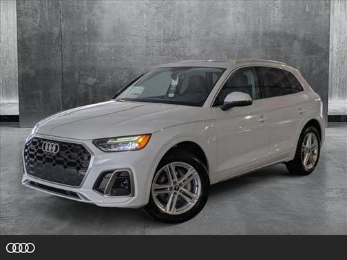 2025 Audi Q5 55 S line Premium Plus