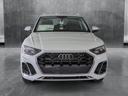 2025 Audi Q5 55 S line Premium Plus