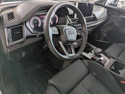 2025 Audi Q5 55 S line Premium Plus