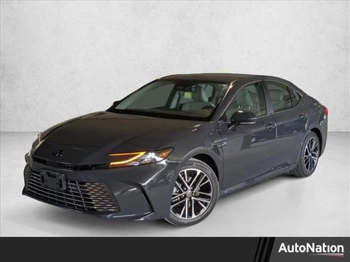 2025 Toyota Camry XLE