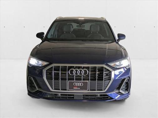 2022 Audi Q3 45 S line Premium