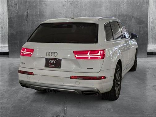2018 Audi Q7 2.0T Premium Plus