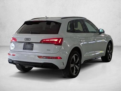 2024 Audi Q5 45 S line Premium Plus