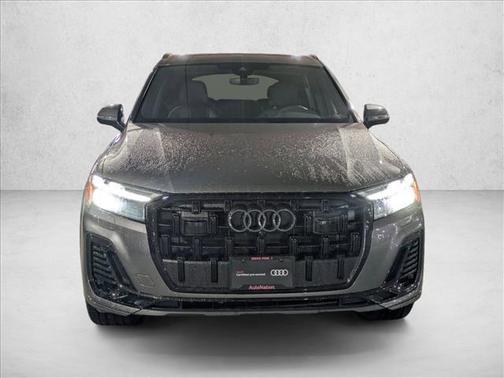2025 Audi Q7 45 Premium Plus