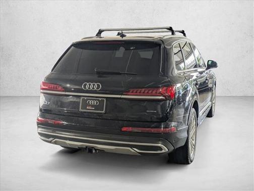 2020 Audi Q7 55 Premium Plus