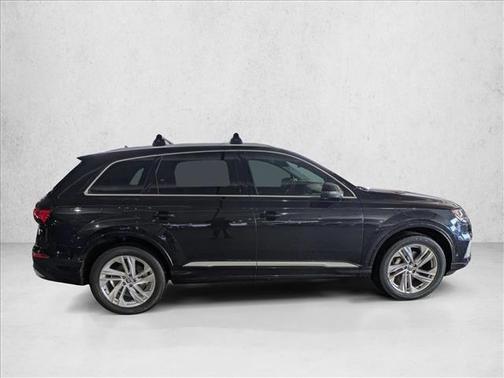 2020 Audi Q7 55 Premium Plus