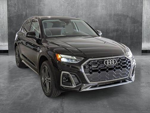 2025 Audi Q5 55 S line Premium Plus