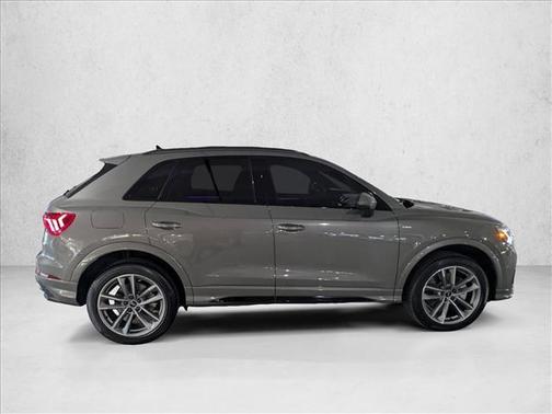 2024 Audi Q3 45 S line Premium Plus