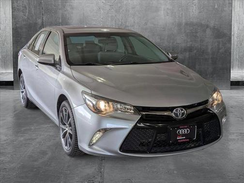 2016 Toyota Camry XSE