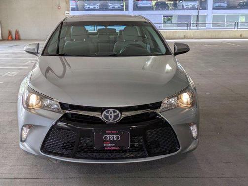 2016 Toyota Camry XSE