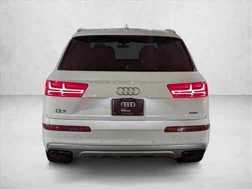 2019 Audi Q7 55 Premium Plus