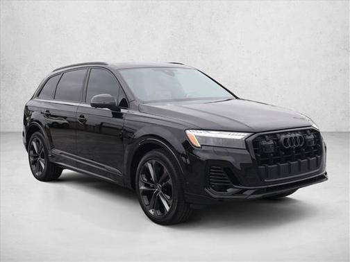 Mythos Black Metallic 2025 Audi Q7 55 Prestige
