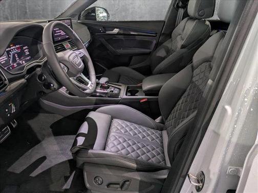 2025 Audi SQ5 3.0T Premium Plus