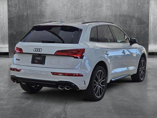 2025 Audi SQ5 3.0T Premium Plus