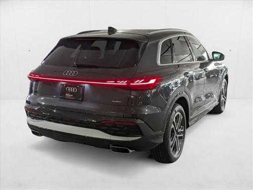 2025 Audi Q5 Prestige