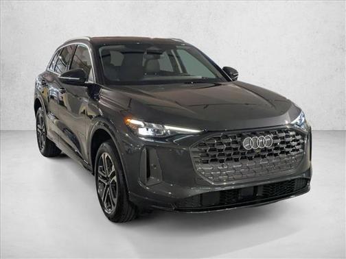 2025 Audi Q5 Premium Plus TFSI quattro S tronic