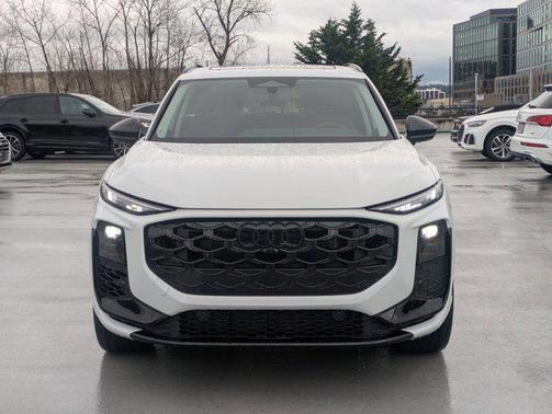 2026 Audi Q3 S line